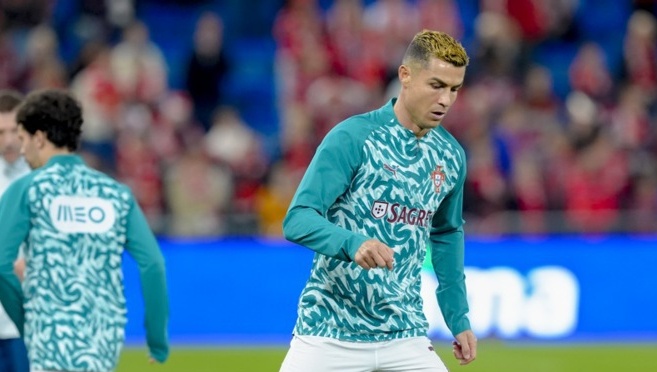 Ronaldo đột ngột rời tuyển Bồ Đ&agrave;o Nha. Ảnh: EPA.