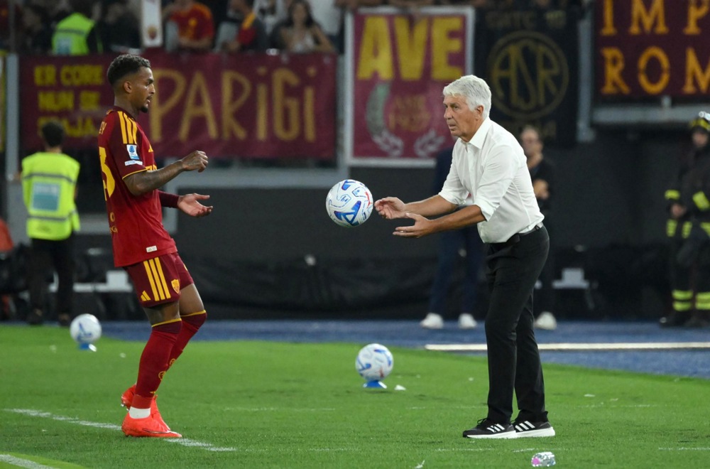 MU đang c&acirc;n nhắc mua Wesley của Roma. Ảnh: EPA/ALESSANDRO DI MEO.