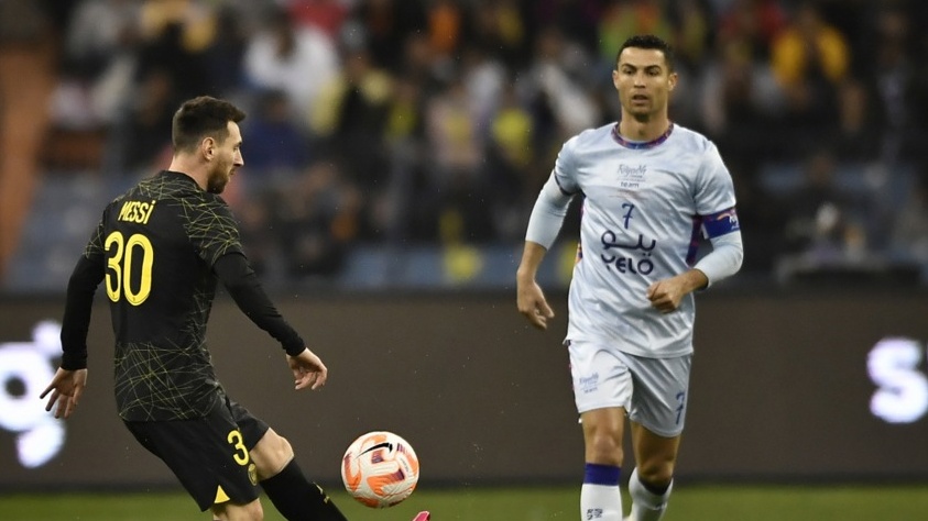 Ảnh bài viết Hai ngã rẽ đối lập ở buổi 'hoàng hôn' của Messi và Ronaldo