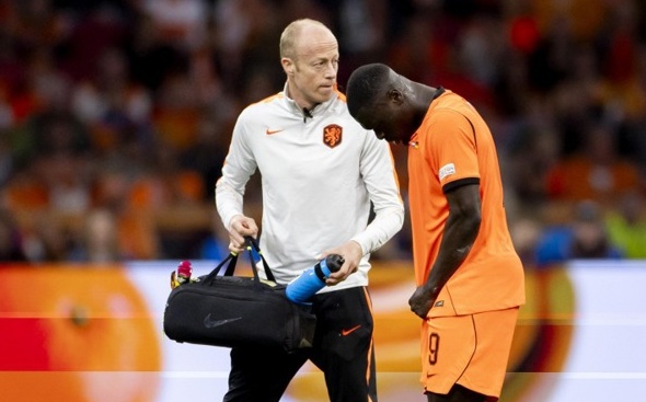Brian Brobbey d&iacute;nh chấn thương ở tuyển H&agrave; Lan. Ảnh: EPA.