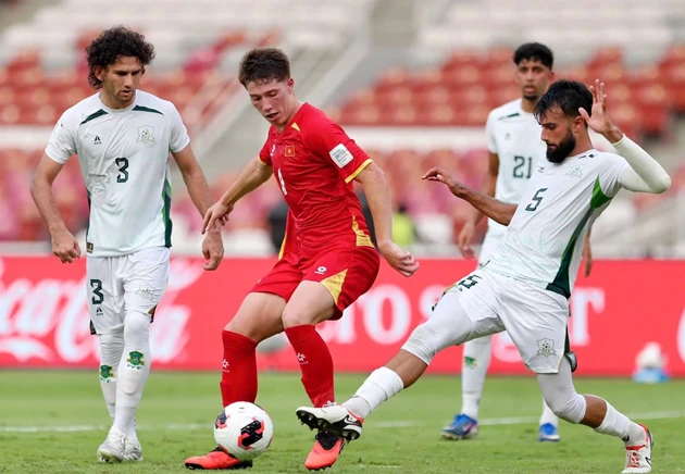 Williams Minh Ho&agrave;ng l&agrave; người ấn định chiến thắng 4-2 cho đội tuyển Việt Nam. Ảnh: VFF