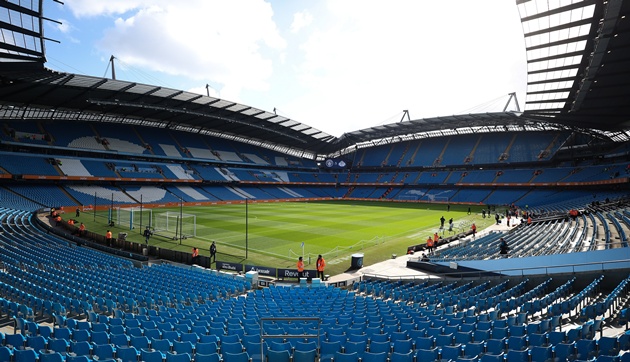 Ảnh bài viết Gary Neville cho rằng giới chủ Man City khó giữ lại vị thế