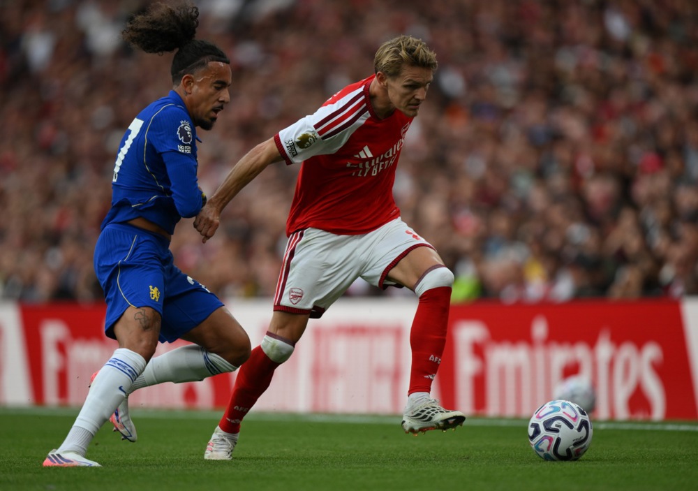 Ảnh bài viết Walcott chỉ ra "tử huyệt" có thể khiến Arsenal đánh mất ngôi vương Ngoại hạng Anh