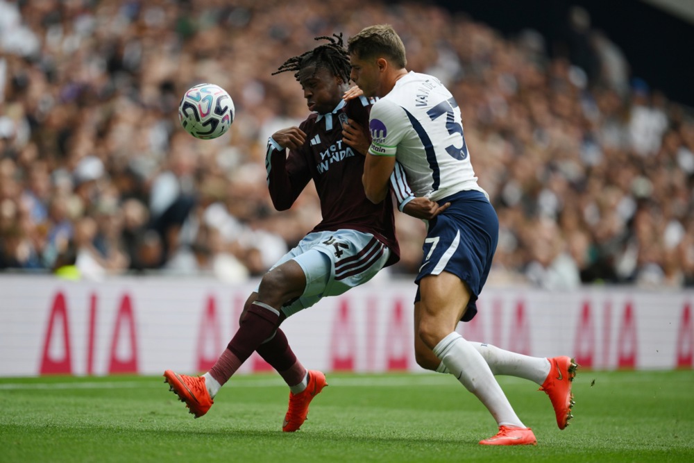Ảnh bài viết Tottenham chặn đứng tham vọng mua Van de Ven của Liverpool