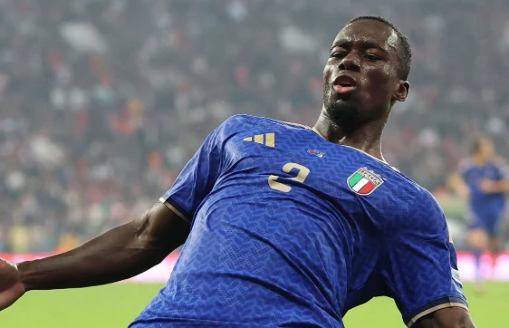 Ảnh bài viết Liverpool tranh sao Michael Kayode với các đối thủ Ngoại hạng Anh
