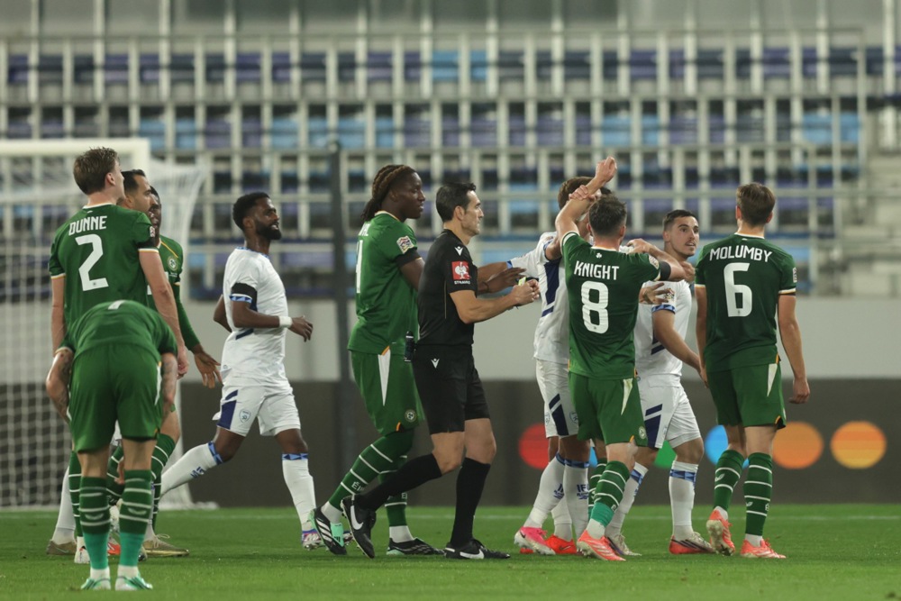Ảnh bài viết UEFA cấm phóng viên Israel dự họp báo sau trận với Ireland