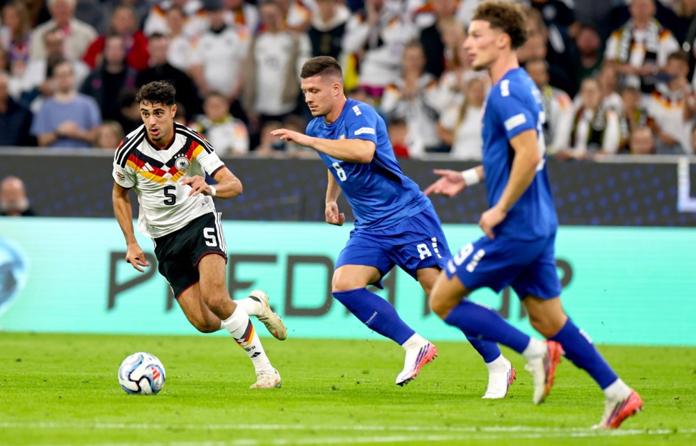 Ảnh bài viết Lý do Pavlovic thẳng thừng từ chối Man City