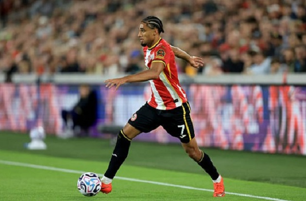 Ảnh bài viết Brentford mở cửa bán Schade cho Arsenal