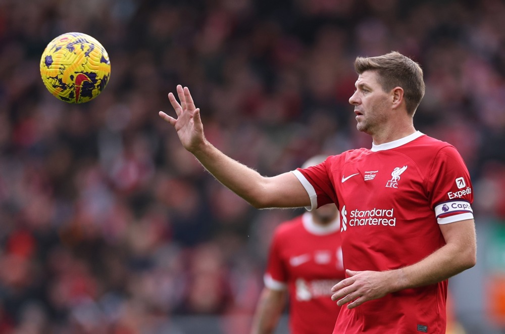 Gerrard là huyền thoại vĩ đại của Liverpool. Ảnh: EPA.