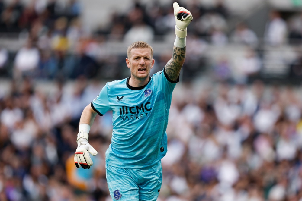Ảnh bài viết 3 thủ môn Ngoại hạng Anh được Bayern Munich nhắm để thay Neuer
