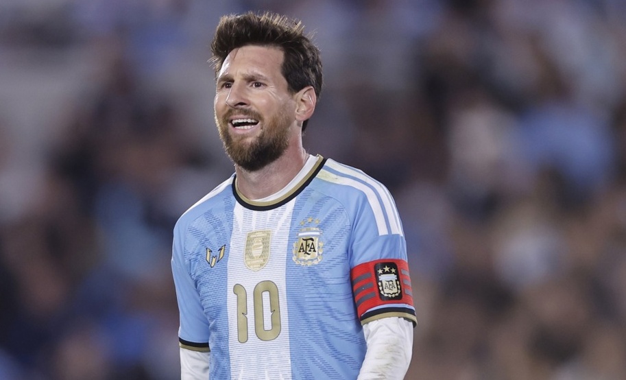 Messi chia tay tuyển Argentina. Ảnh: EPA.