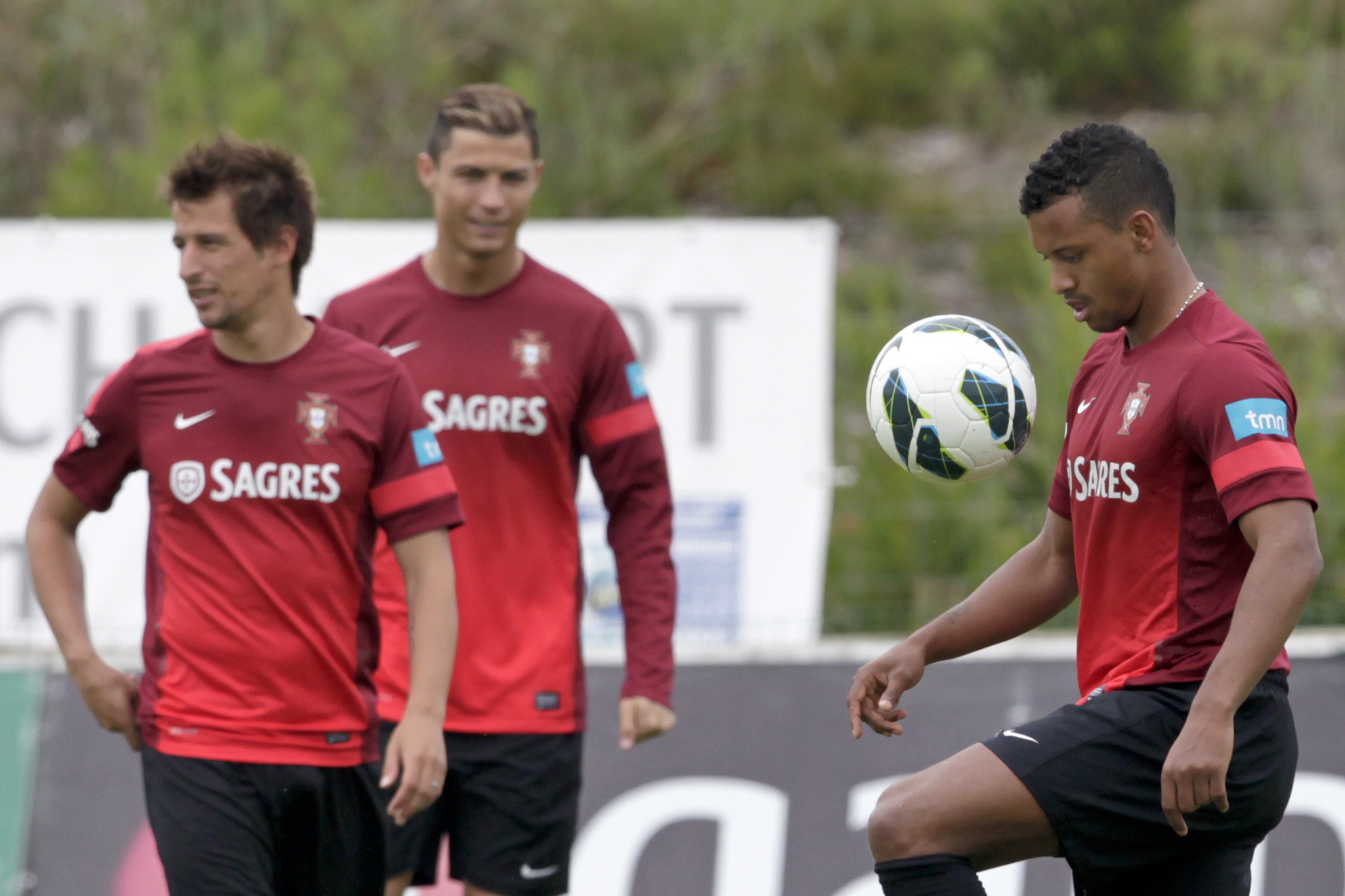 Những điểm tương đồng khiến Nani bị gọi Ronaldo mới. (Ảnh: EPA Images)