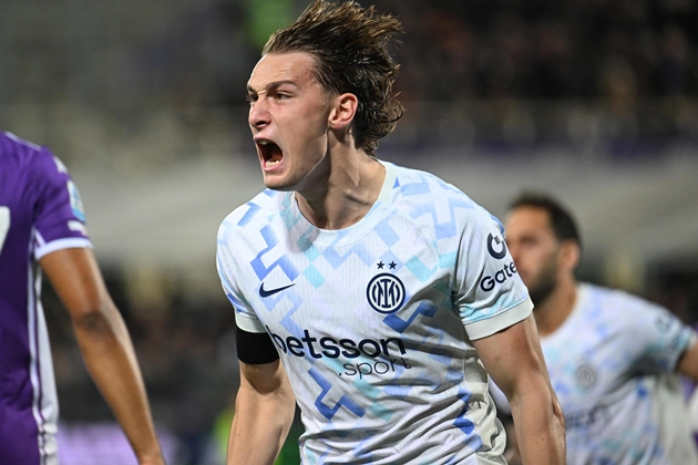 Ảnh bài viết Pio Esposito liệu có phù hợp với lối chơi của Man United?