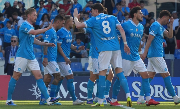Ảnh bài viết McTominay được bật đèn xanh trở lại tập luyện cho Napoli