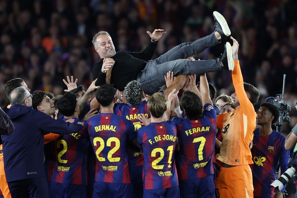 Barcelona đang hướng tới danh hiệu La Liga thứ 3 liên tiếp. Ảnh: EPA.