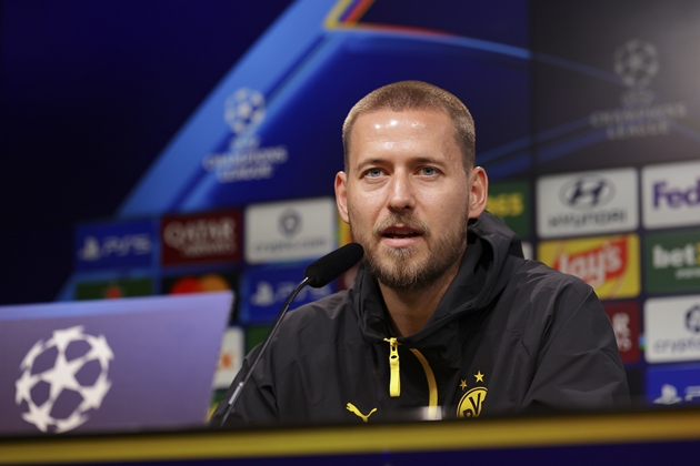 Ảnh bài viết Dortmund gia hạn với Anton để ngáng đường Man Utd