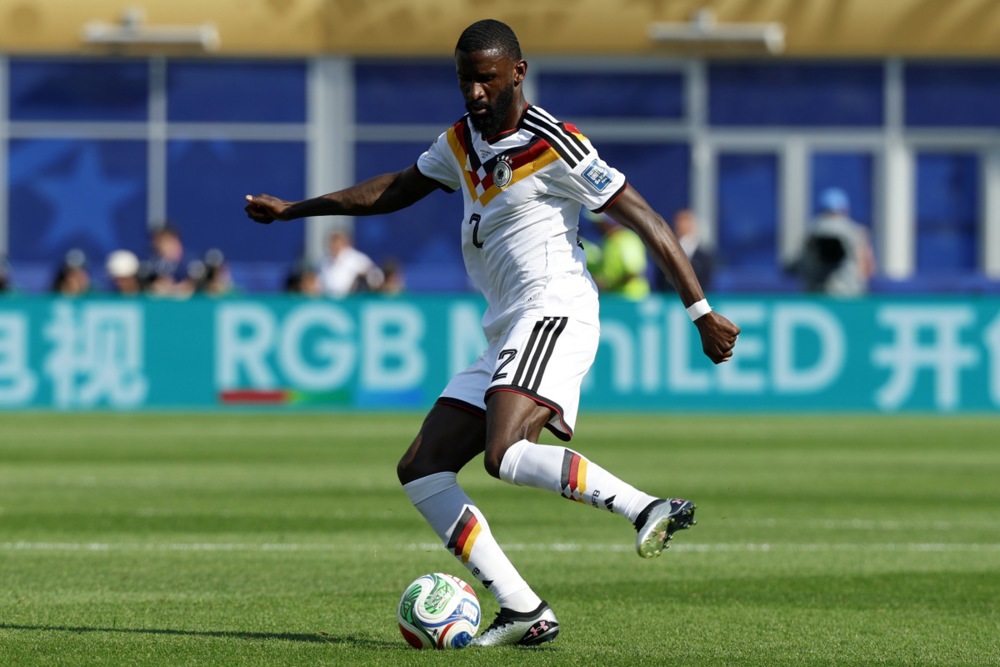 Ảnh bài viết CĐV Real Madrid phản ứng trước thông tin Rudiger rời Bernabeu