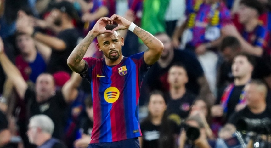 Ảnh bài viết Gabriel Jesus giải bài toán mang tên Raphinha cho Hansi Flick
