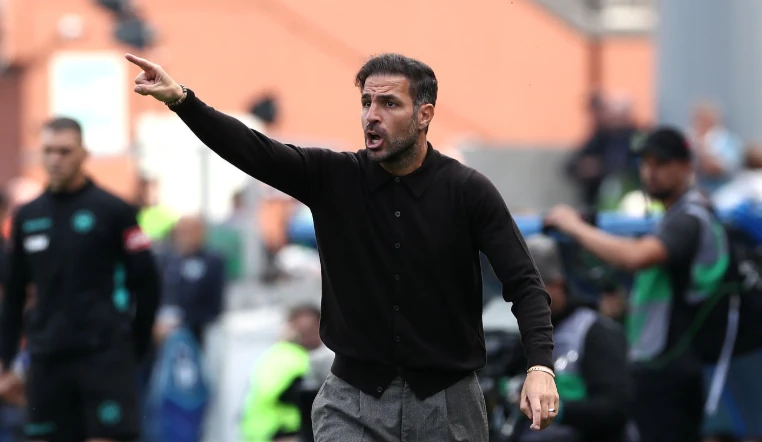 Ảnh bài viết Hòa Roma, Como của Fabregas đứng thứ 6 ở Serie A