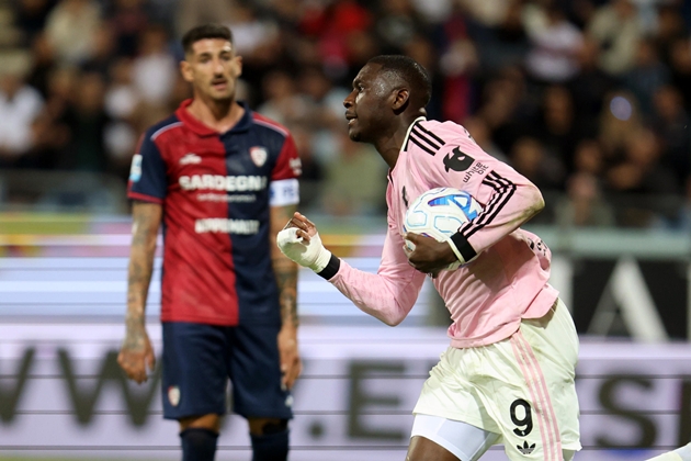 Ảnh bài viết Kolo Muani tỏa sáng, Juventus thoát hiểm phút chót