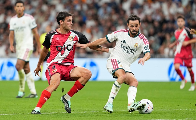 Silva chật vật giành suất đá chính ở Real Madrid. (Ảnh: EPA Images)
