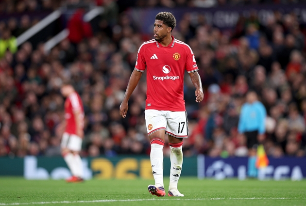 Ảnh bài viết Gerrard: "Santos không đủ trình đá cho Man Utd"