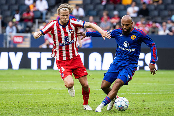 Atletico Madrid và Man Utd đang rơi vào hai tình cảnh trái ngược. Ảnh: Michael Campanella/Getty Images.