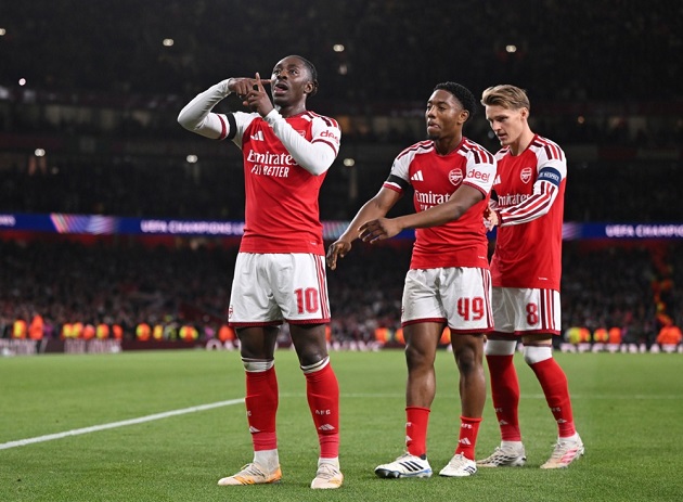 Arsenal chơi bùng nổ trong hiệp 2 để có trọn vẹn 3 điểm. Ảnh: EPA.
