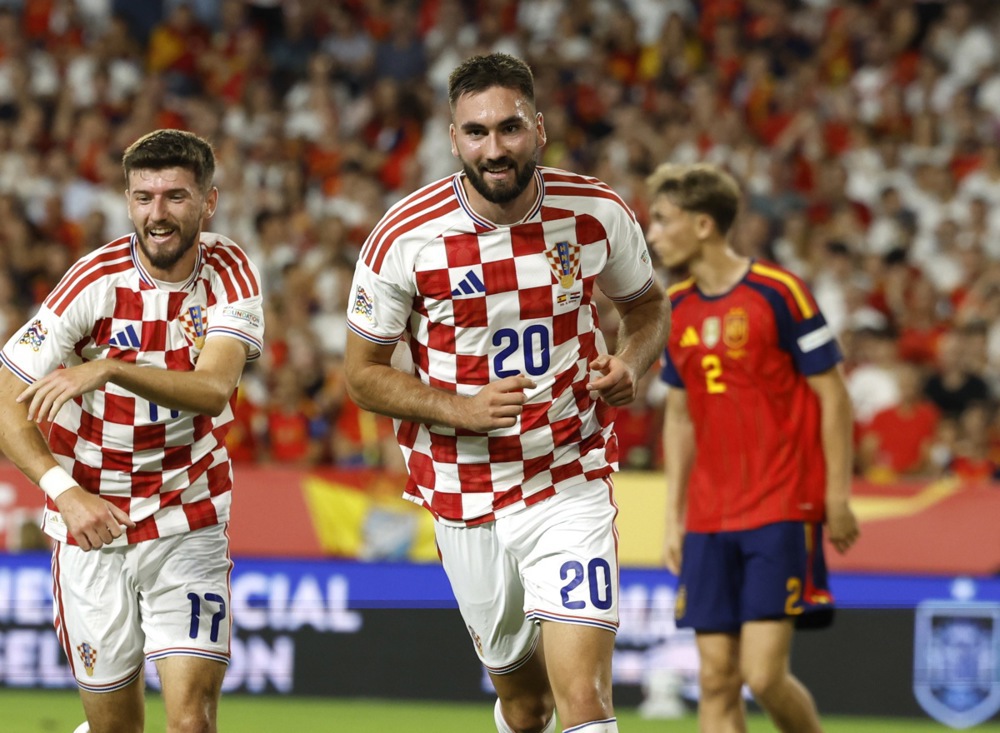 Ảnh bài viết Vì sao Man Utd, Tottenham và Everton đều quan tâm đến Dion Beljo?