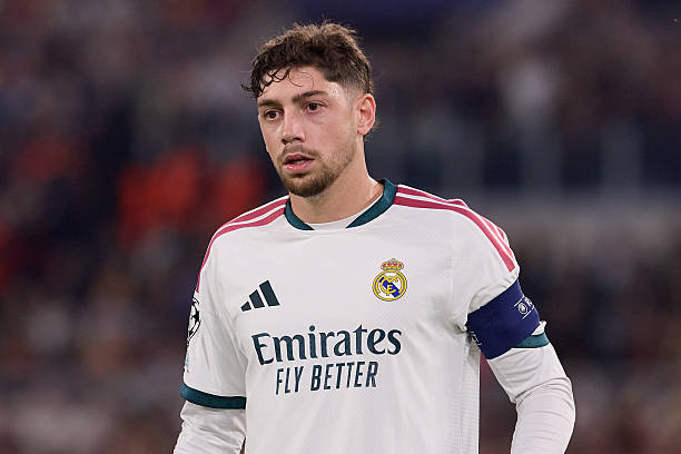 Federico Valverde thừa nhận Real Madrid chơi kh&ocirc;ng tốt. Ảnh: Emmanuele Ciancaglini/Getty Images