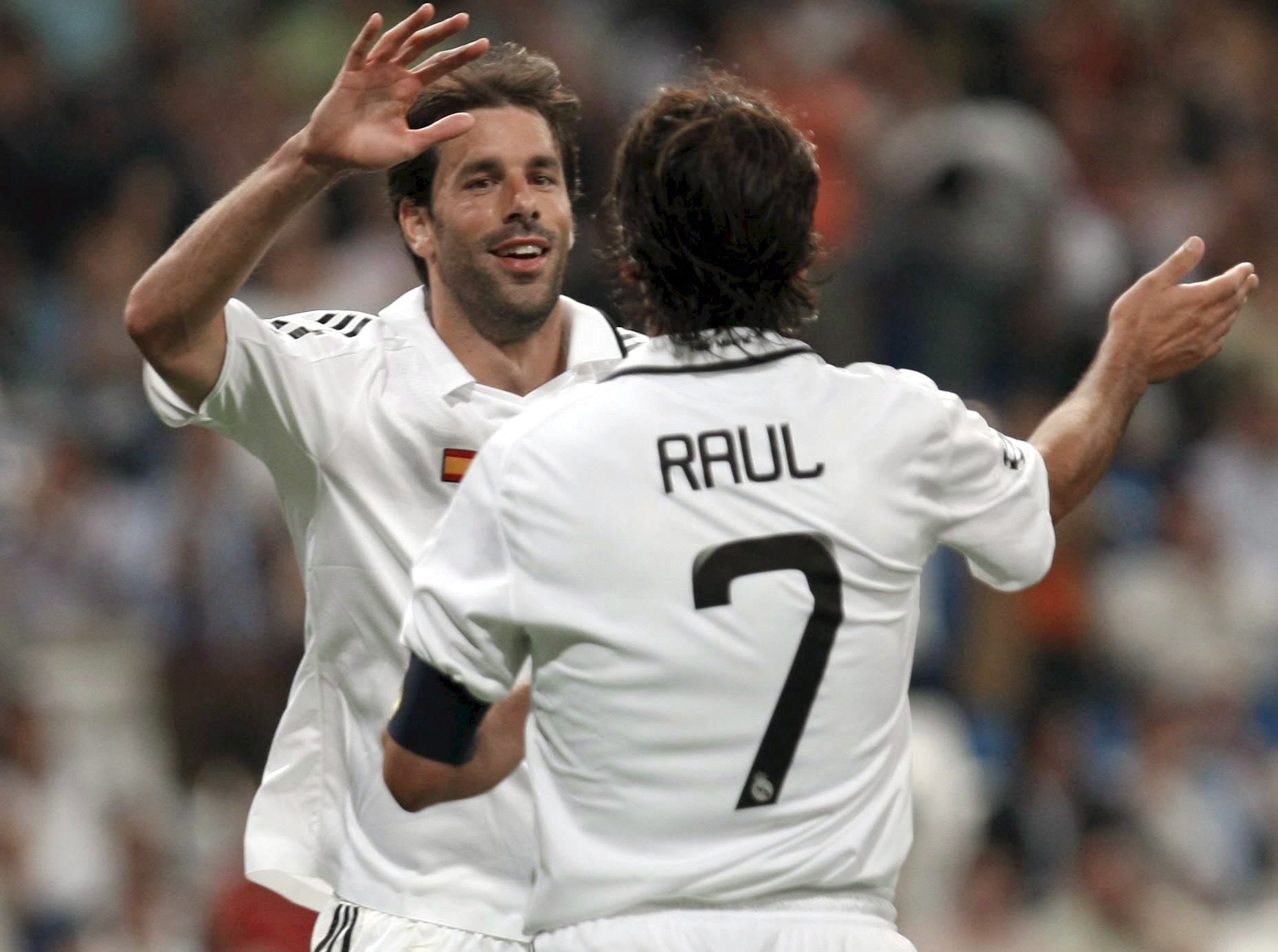 Rời nước Anh, Van Gol bắt đầu chương mới tại Madrid. Ảnh: (Ảnh: EPA Images)