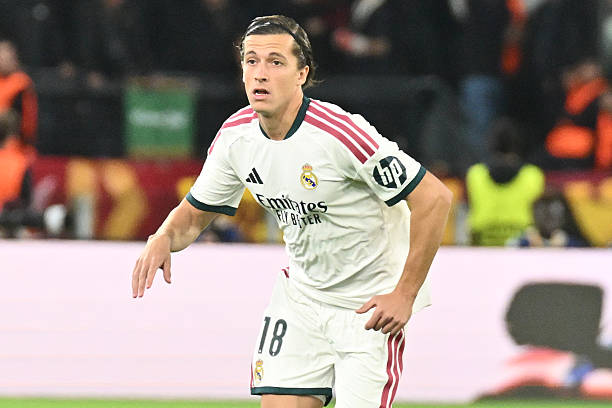 Ảnh bài viết Real Madrid nên trao trọn niềm tin cho Alvaro Carreras