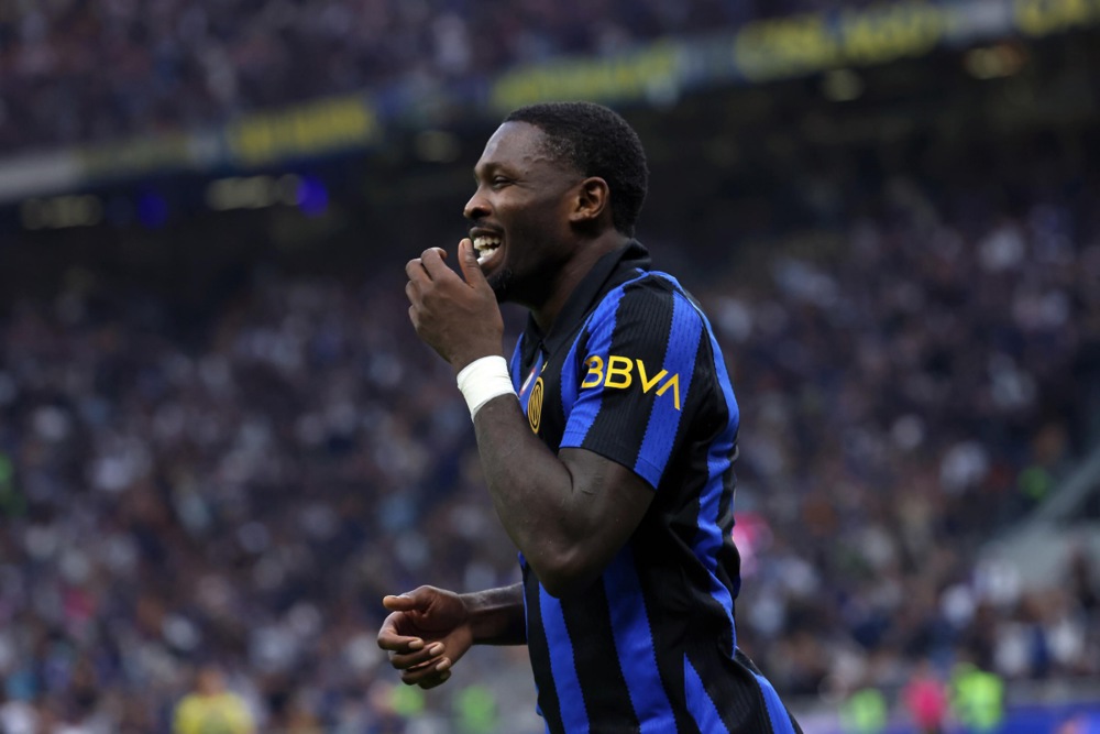 Thuram sẽ l&atilde;nh xướng h&agrave;ng c&ocirc;ng Inter. Ảnh: EPA.