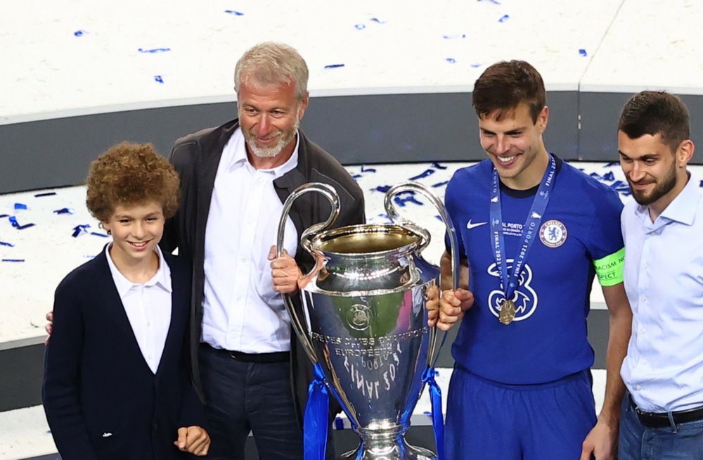 Ảnh bài viết Roman Abramovich từng cân nhắc mua Nantes làm đội vệ tinh cho Chelsea
