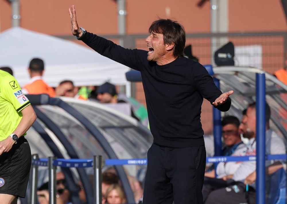 Conte là mẫu HLV đầy cá tính. Ảnh: EPA.