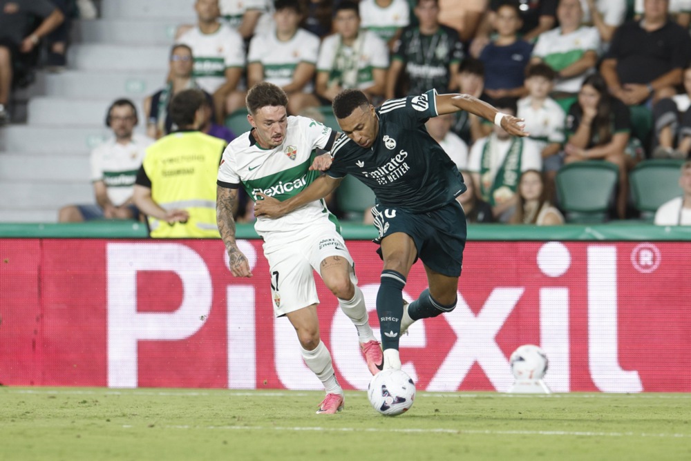 Mbappe là điểm tựa của Real. Ảnh: EPA.
