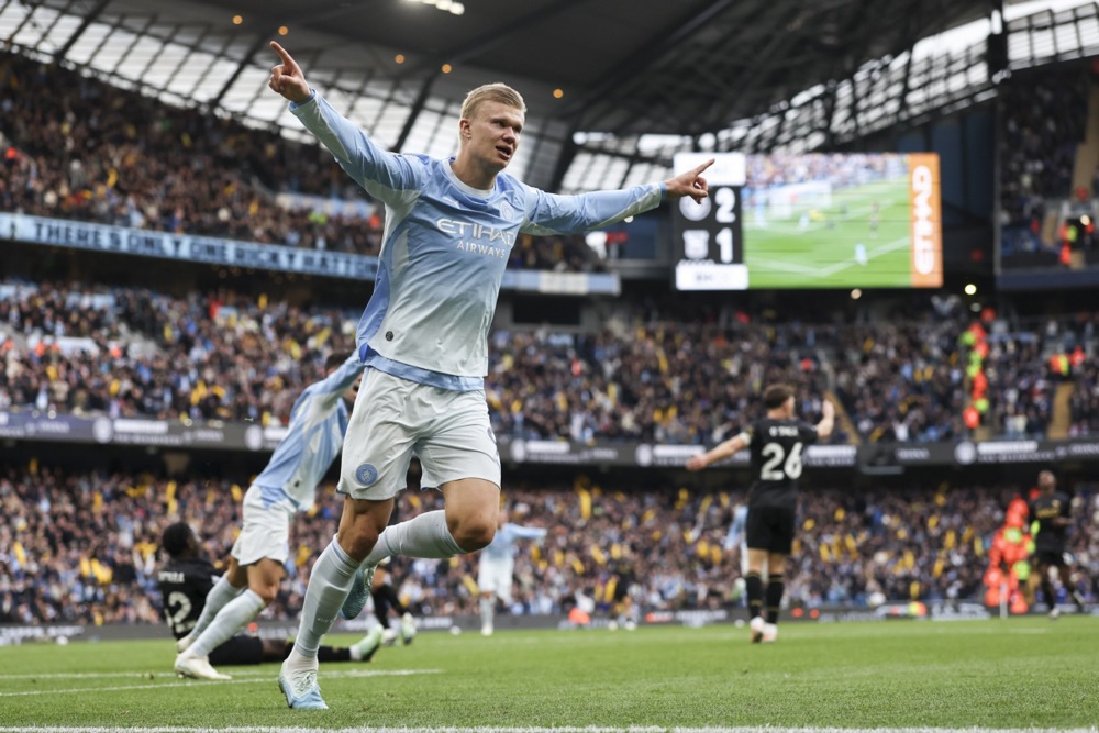 Ảnh bài viết Haaland ghi bàn thứ 8, Man City nâng cách biệt với Arsenal lên 6 điểm