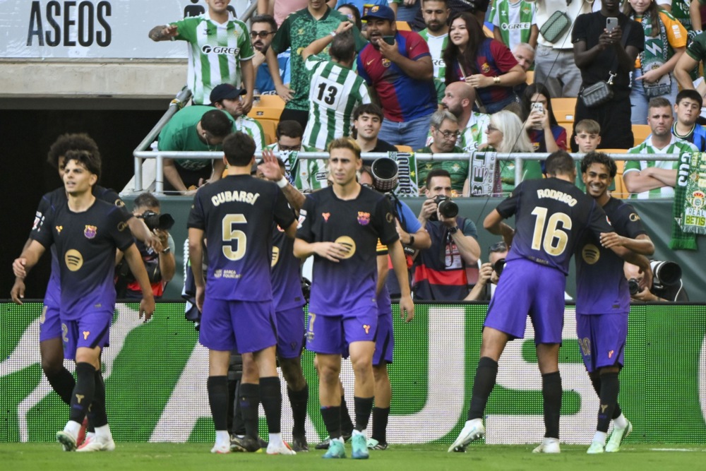 Ảnh bài viết Hỏa lực hủy diệt đưa Barca bay cao trước El Clasico