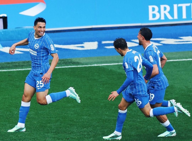 Ảnh bài viết Brighton thắng Crystal Palace 5-0, vươn lên nhì bảng