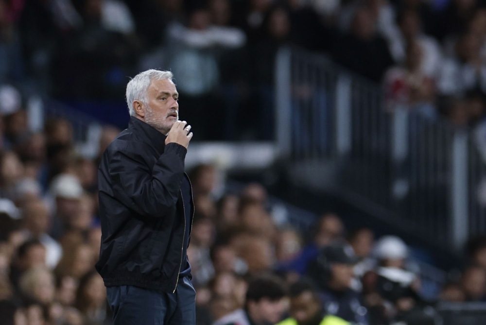 Ảnh bài viết Thắng Sevilla, Mourinho đặt mục tiêu kép cho Real ở trời Âu