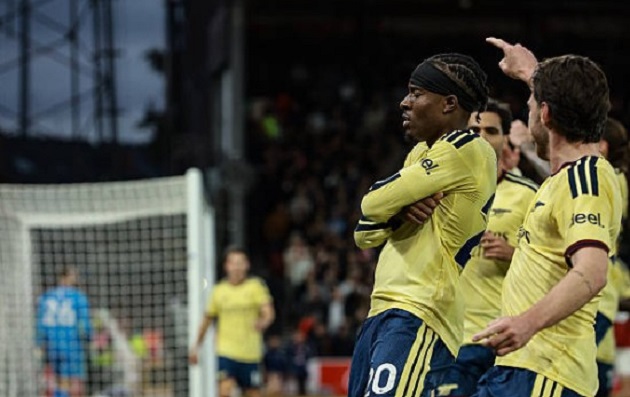Madueke sắm vai người hùng của Arsenal. Ảnh: Andrew Kearns - CameraSport via Getty Images.