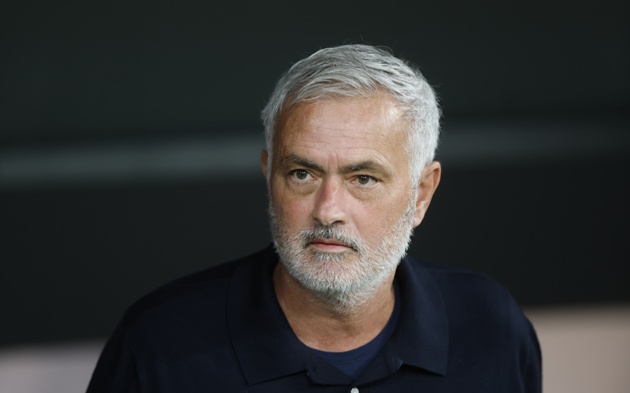 Ảnh bài viết Mourinho bảo vệ Diomande và ca ngợi sự đa năng của Valverde
