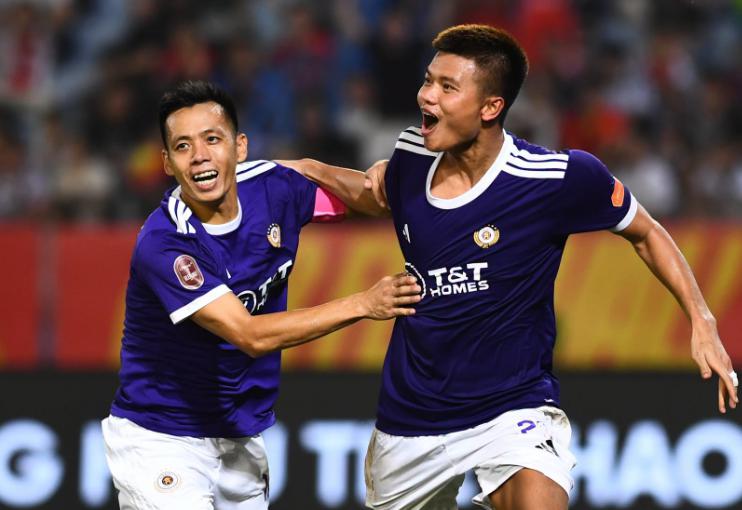 Ảnh bài viết Hà Nội FC đã thực sự đánh thức cuộc đua vô địch V-League?
