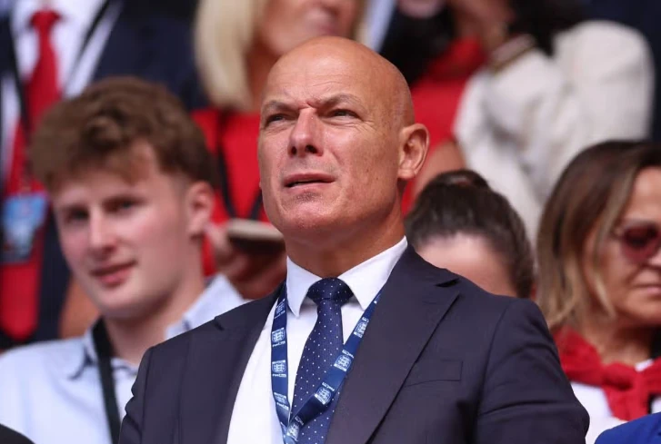 Howard Webb thừa nhận sai sót của tổ VAR ở trận derby Manchester. Ảnh: Catherine Ivill - AMA, Getty Images.