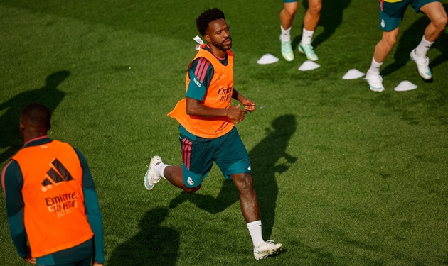 Vinicius tạm thời nghỉ thi đấu tại La Liga vì án treo giò. (Ảnh: EPA Images)
