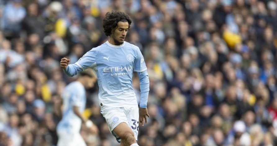 Bouaddi gây ấn tượng ở Man City. Ảnh: EPA.