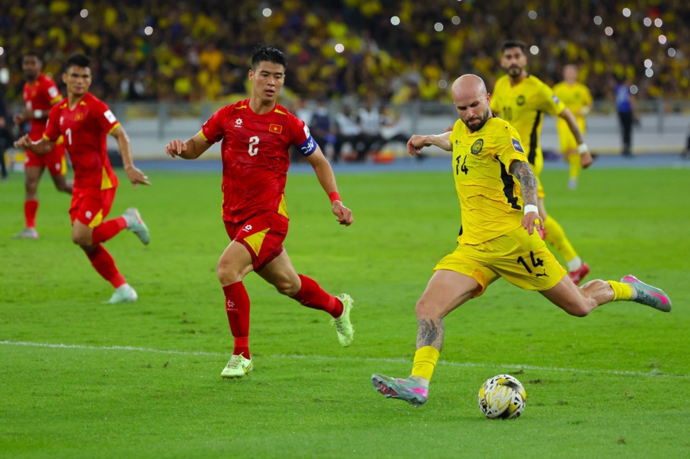 Ảnh bài viết CLB Malaysia bị FIFA phạt vì thương vụ với cầu thủ nhập tịch trái phép