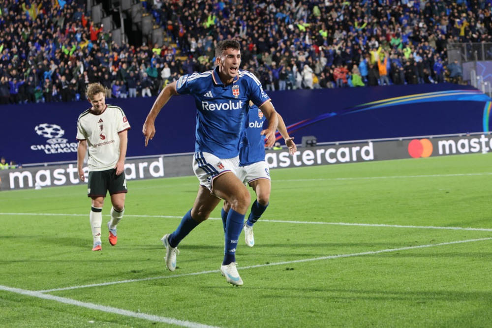 Ảnh bài viết Fan MU đồng loạt chỉ trích Carrick vì mạo hiểm với De Ligt