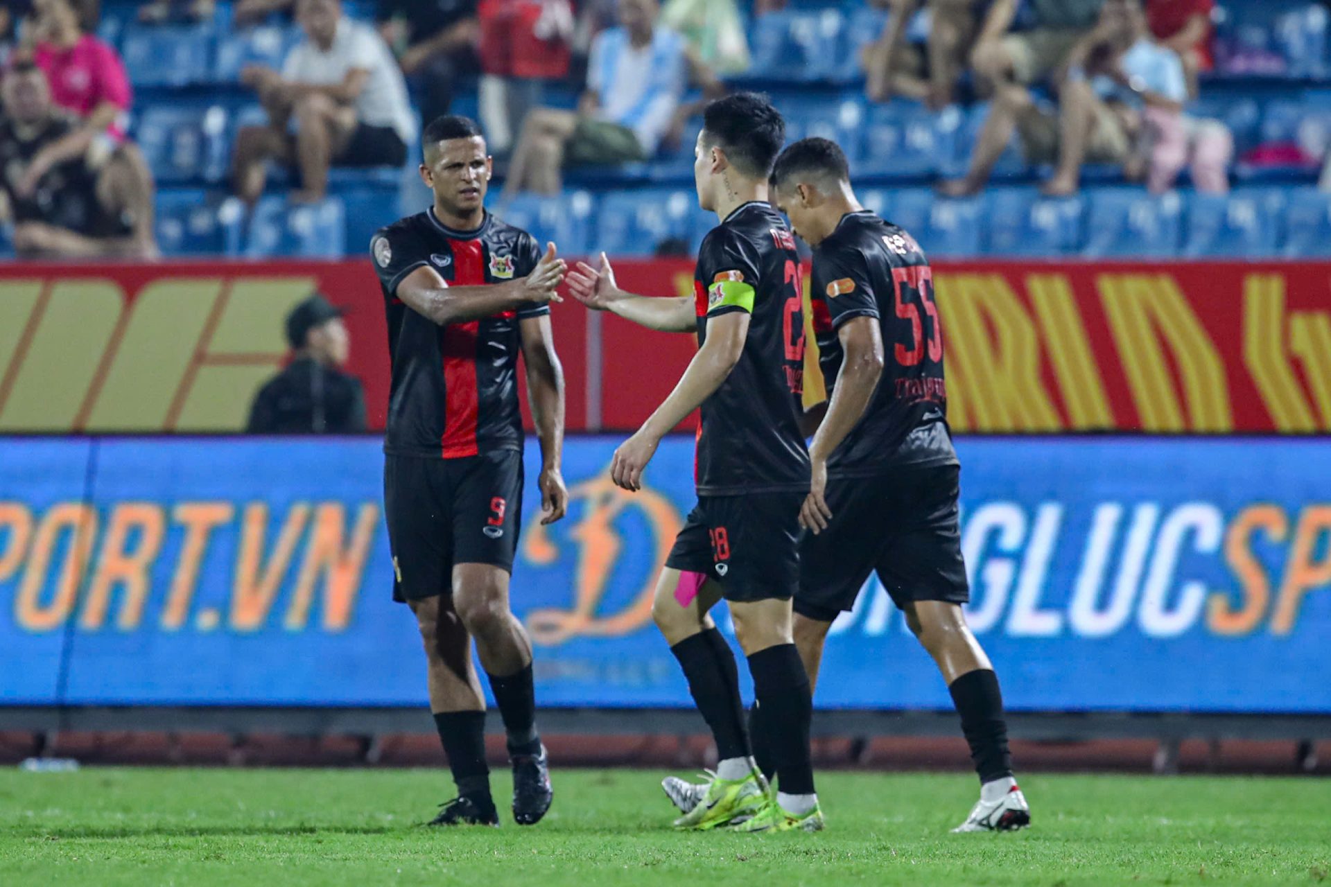 Ảnh bài viết Ninh Bình áp đảo cuộc bầu chọn tháng 9 của V-League