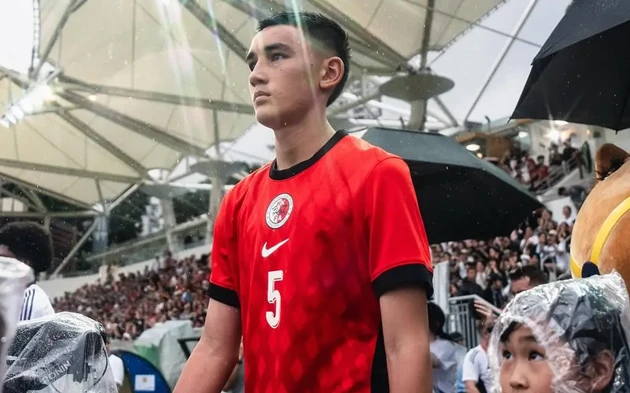 Joshua Baker gia nhập đội trẻ Indonesia. Ảnh: Bola.com/Instagram Joshua Baker